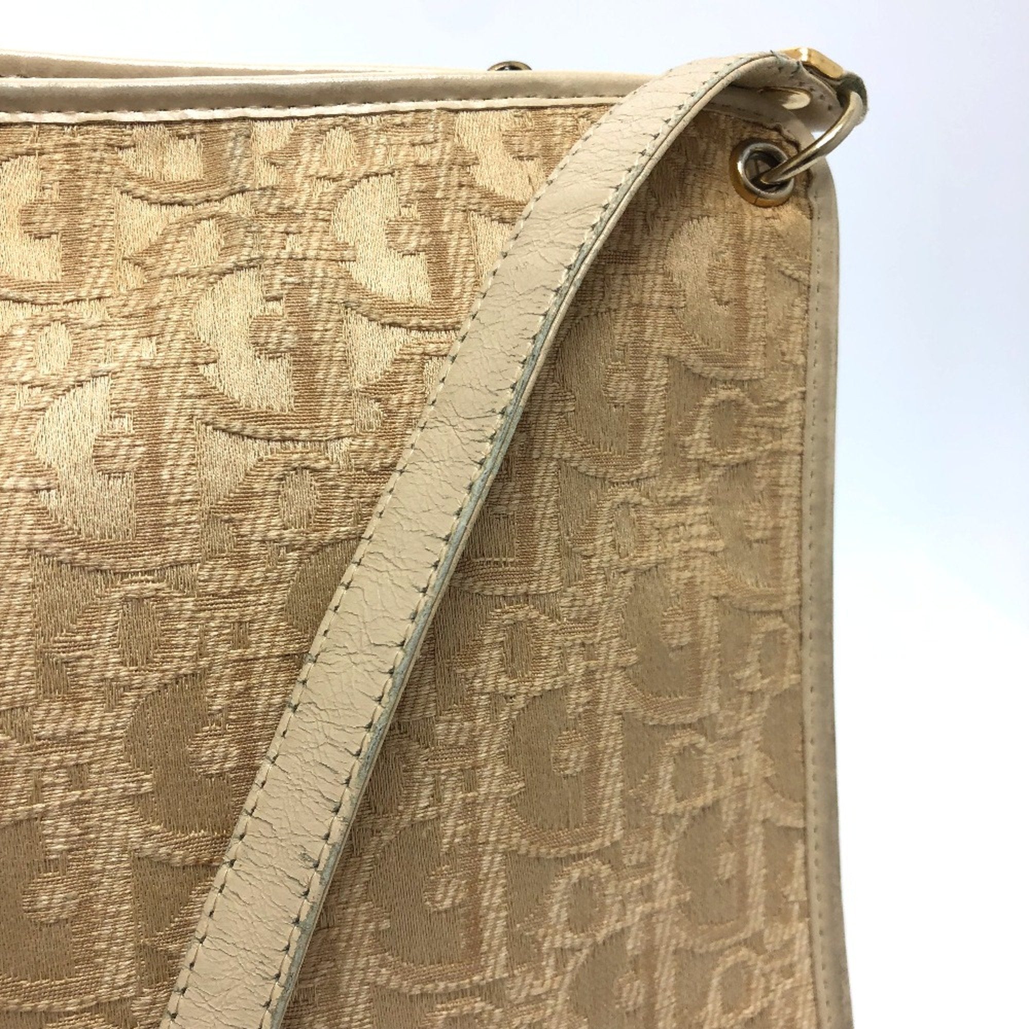 Christian Dior Beige Cloth Shoulder Bag ()