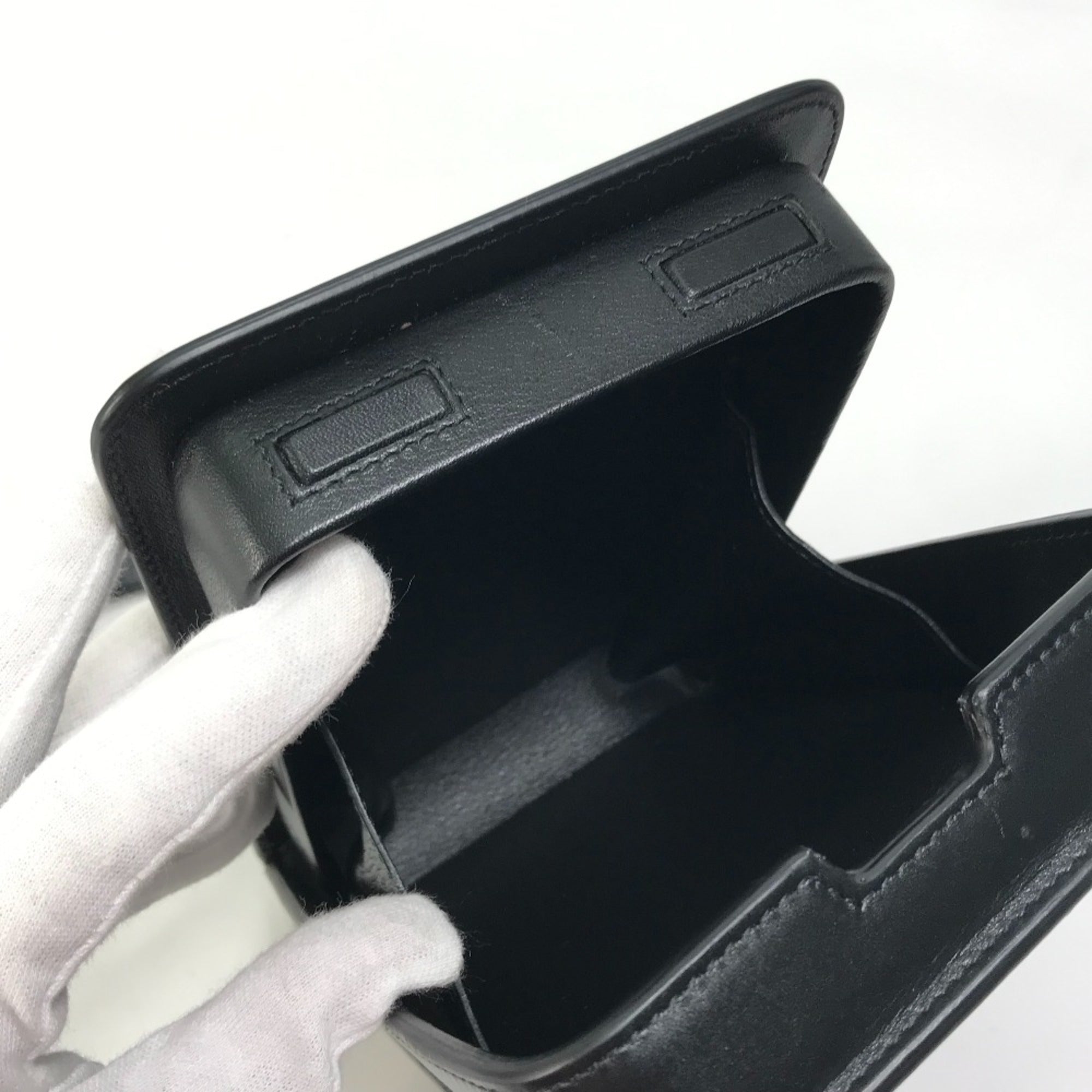 Christian Dior Black Leather Shoulder Bag ()