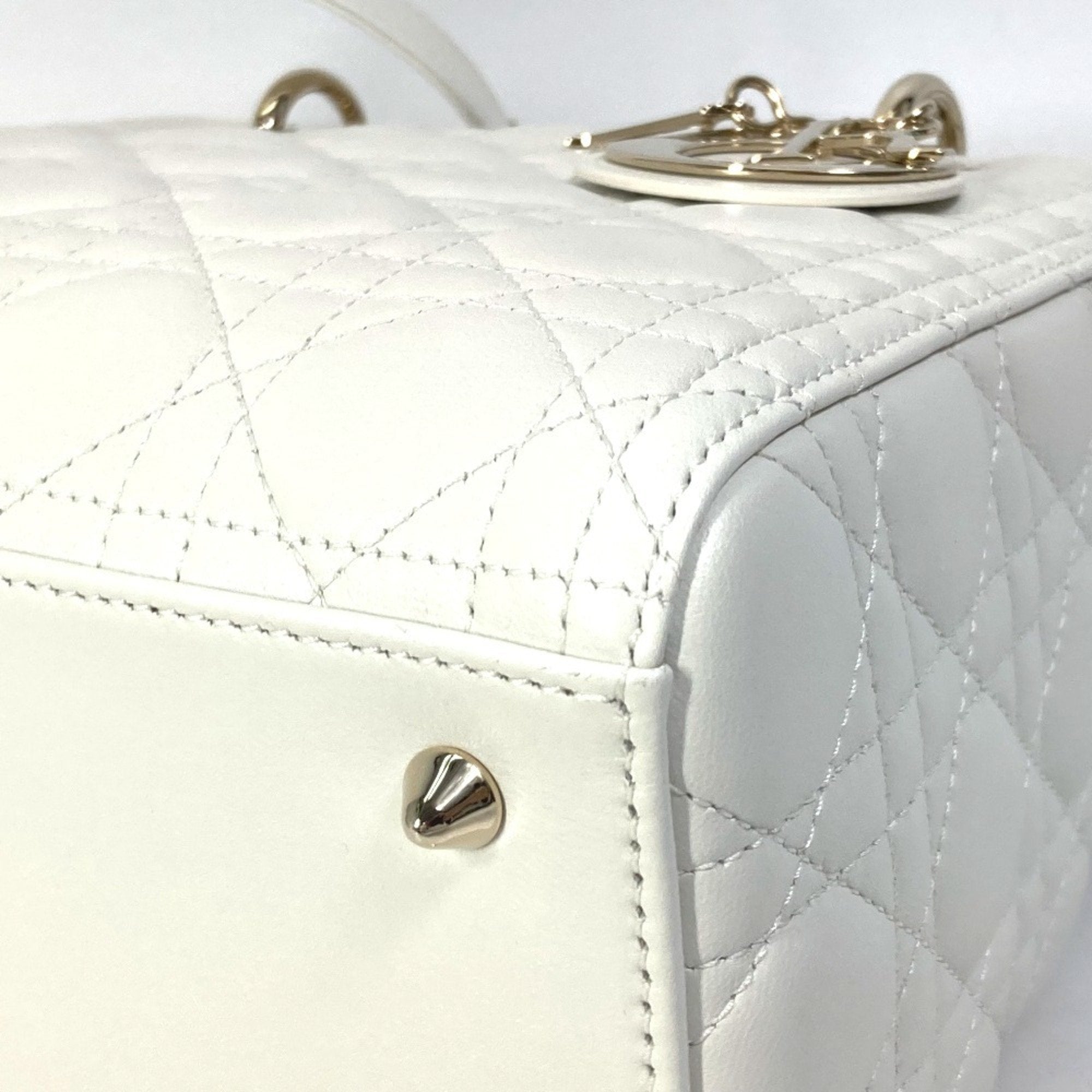 Christian Dior White Leather Handbag Shoulder Bag ()