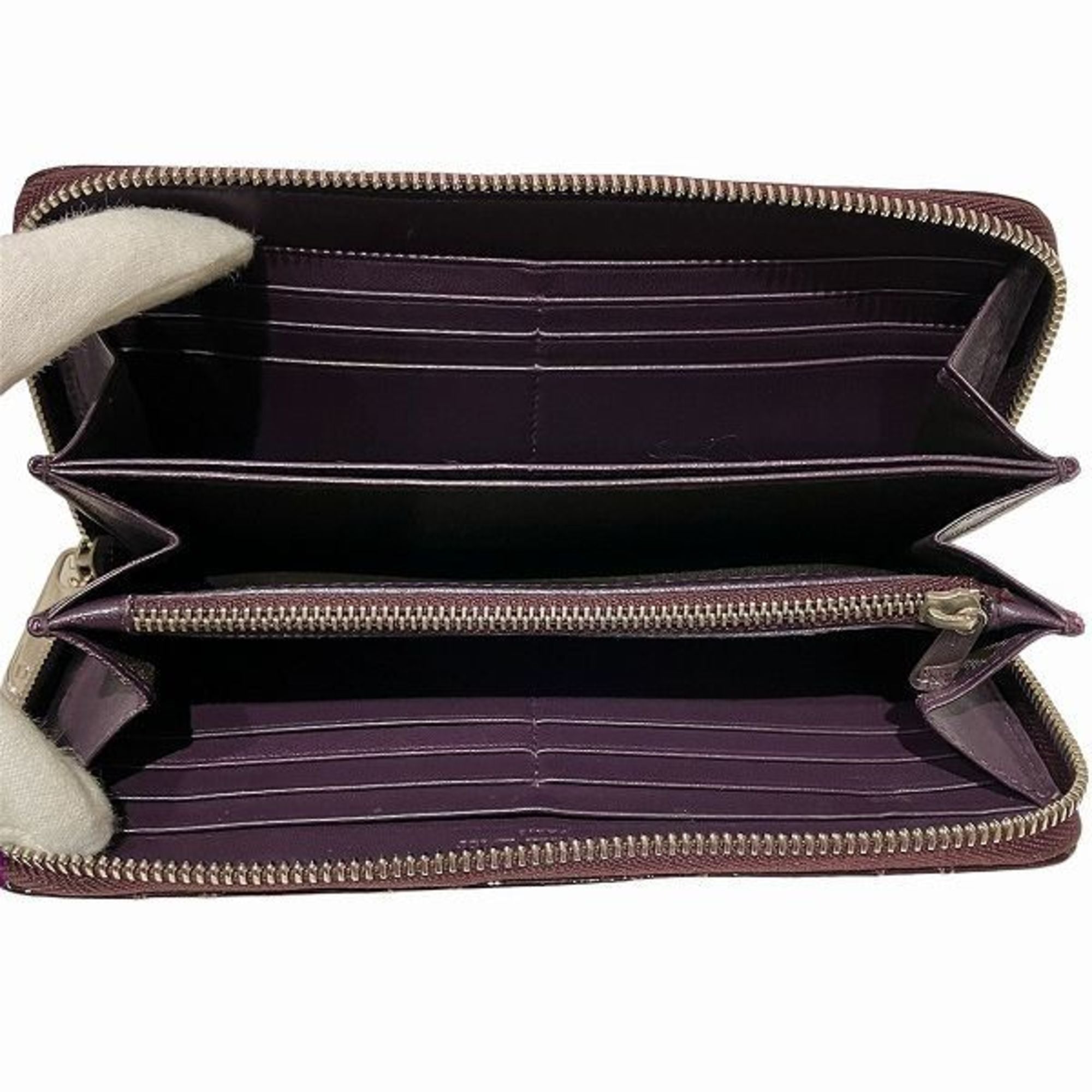 Christian Dior Purple Patent Leather Long Wallet (Bi-Fold) ()