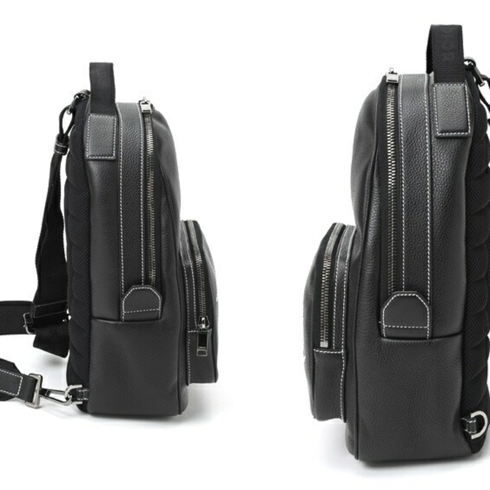 Christian Dior Black Leather Shoulder Bag Sling Bag ()