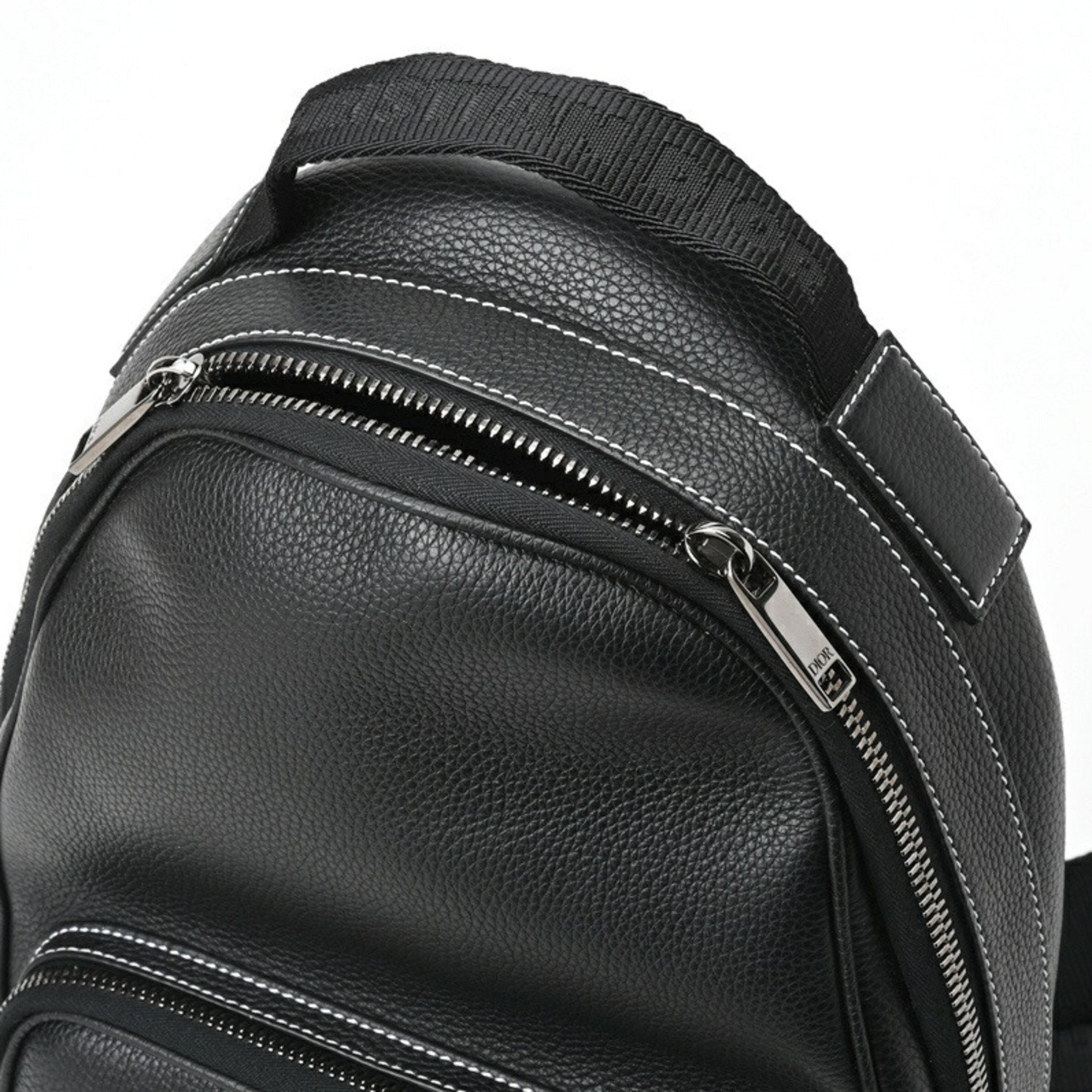 Christian Dior Black Leather Shoulder Bag Sling Bag ()