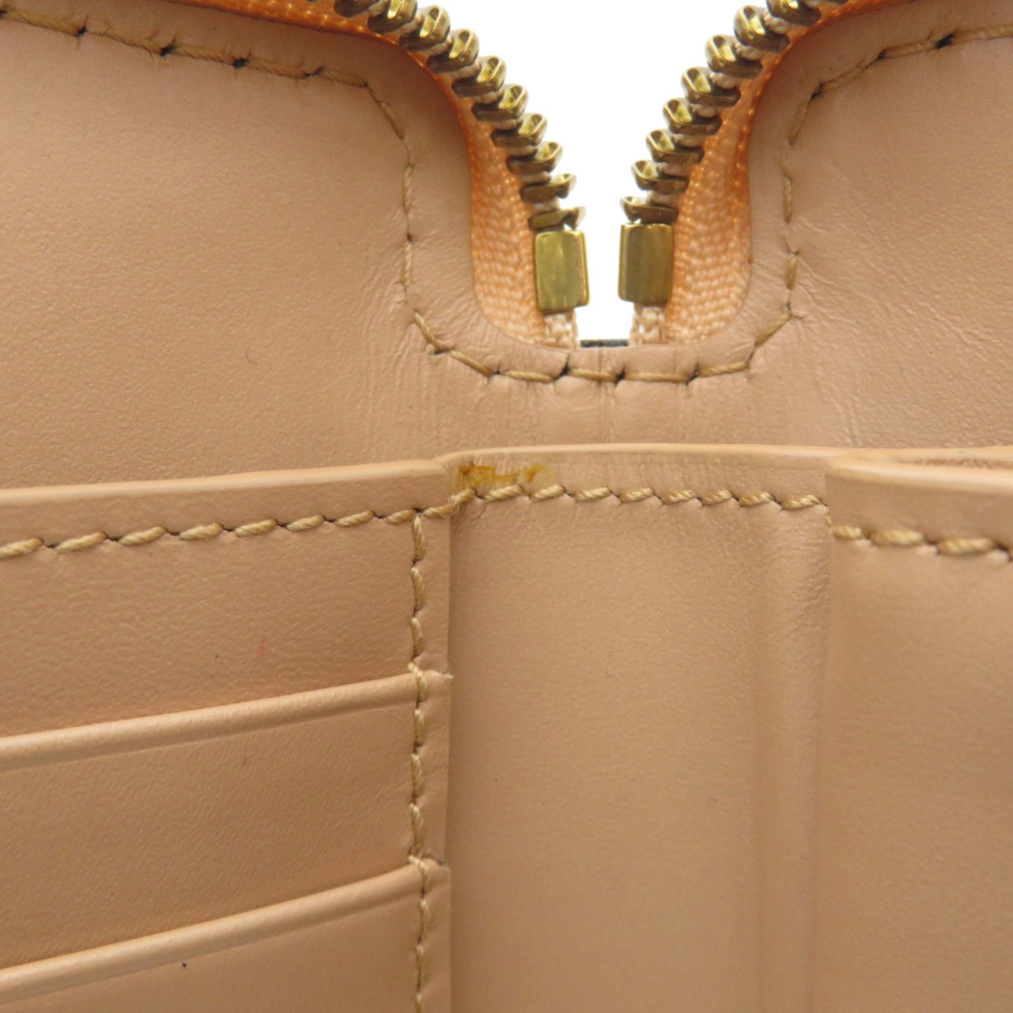 Christian Dior Pink Leather Wallet (Bi-Fold) ()