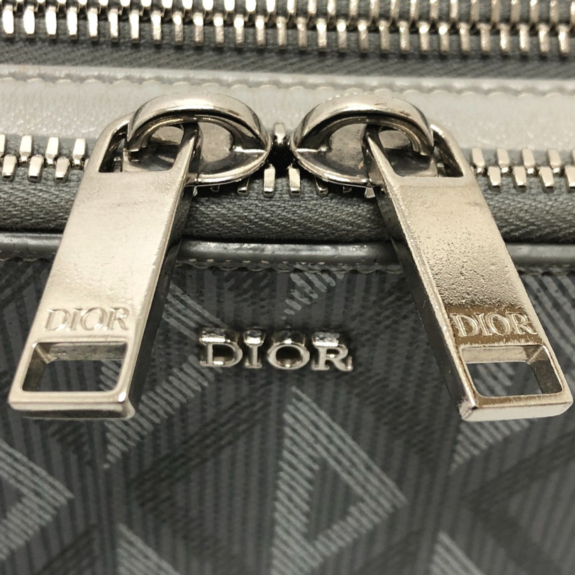 Christian Dior Gray Cloth Shoulder Bag ()