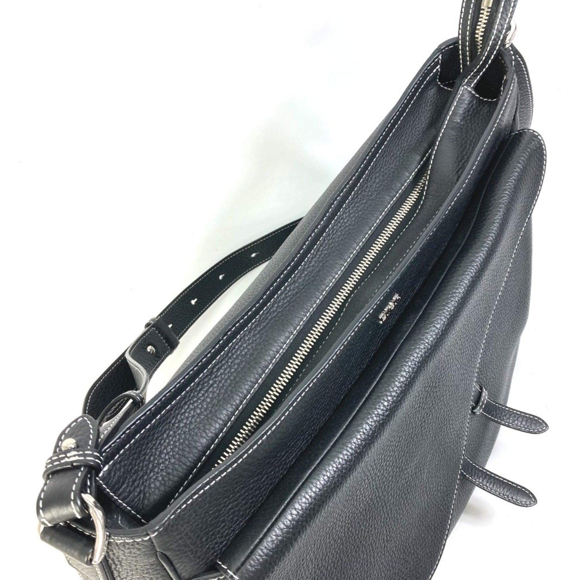 Christian Dior Black Leather Shoulder Bag ()