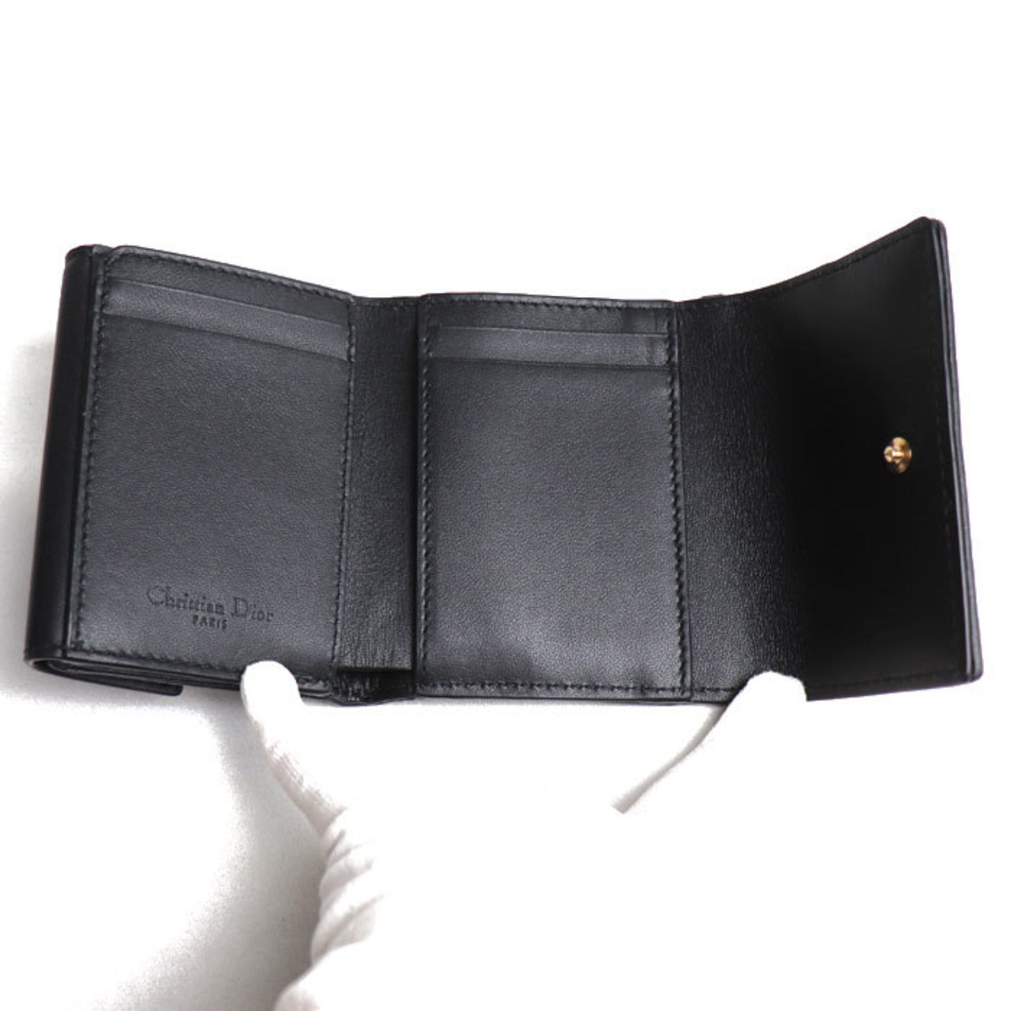 Christian Dior Black Leather Wallet (Bi-Fold) ()