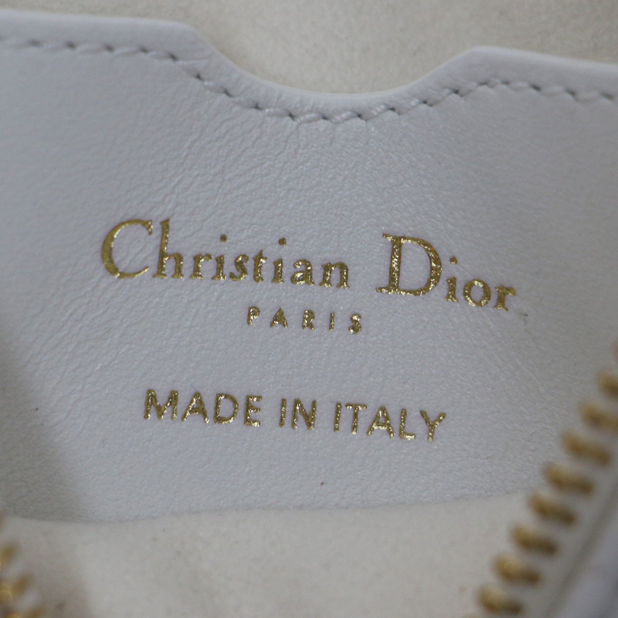 Christian Dior White Leather Handbag Shoulder Bag ()