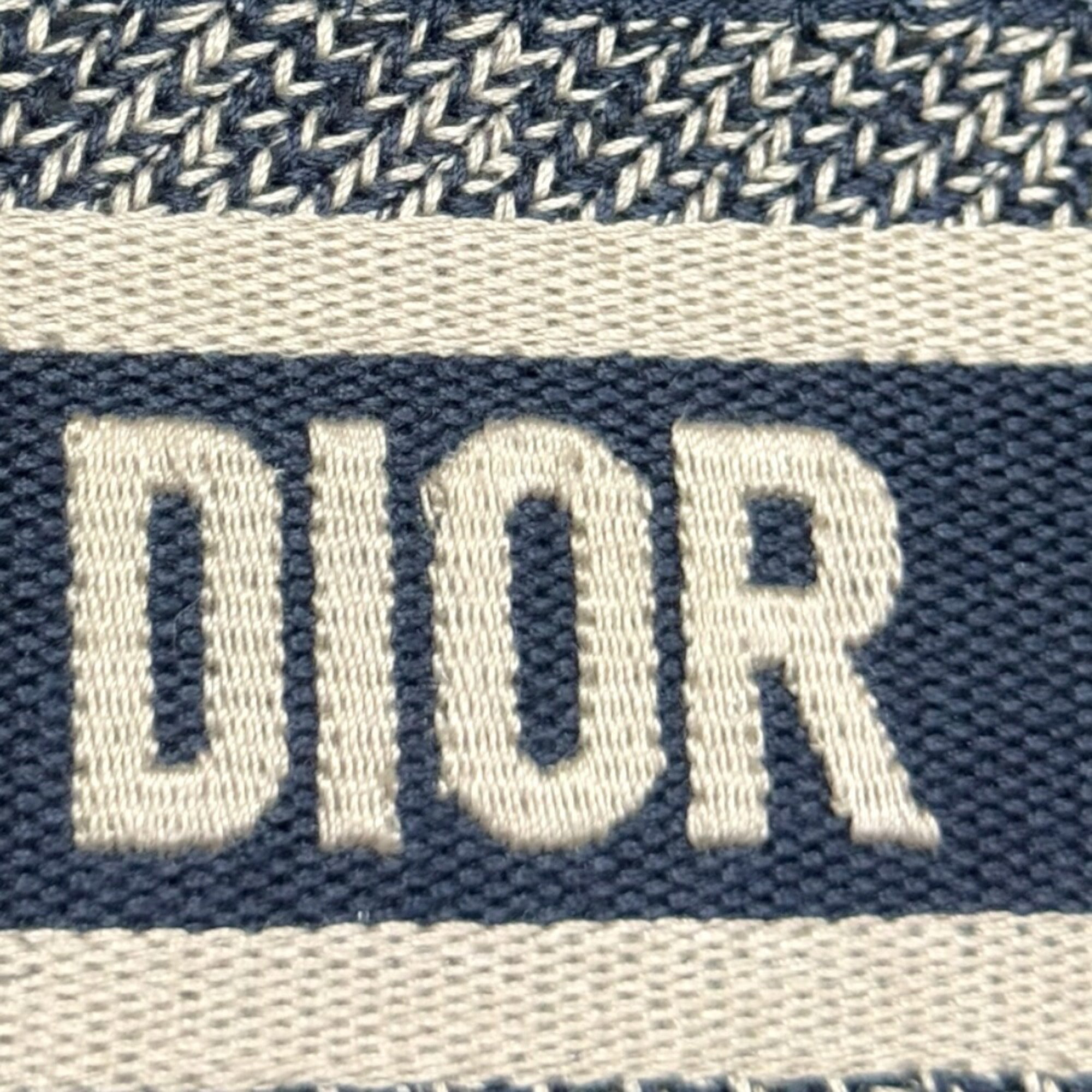 Christian Dior Navy Canvas Leather Handbag Shoulder Bag ()