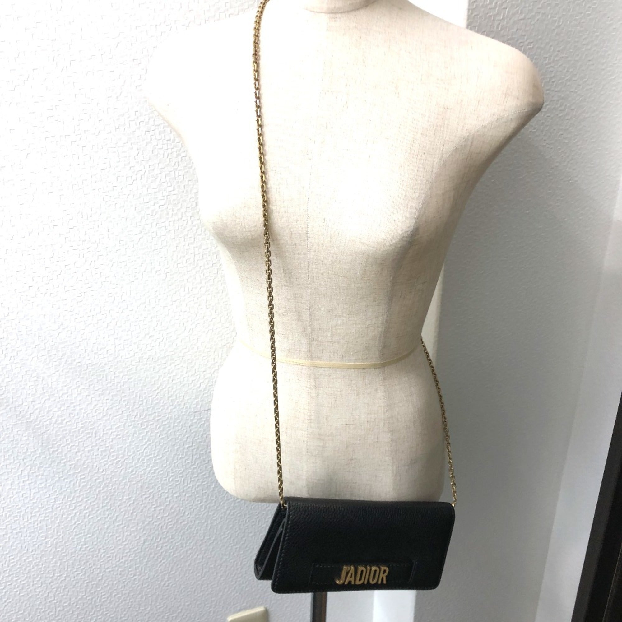 Christian Dior Black Leather Shoulder Bag ()