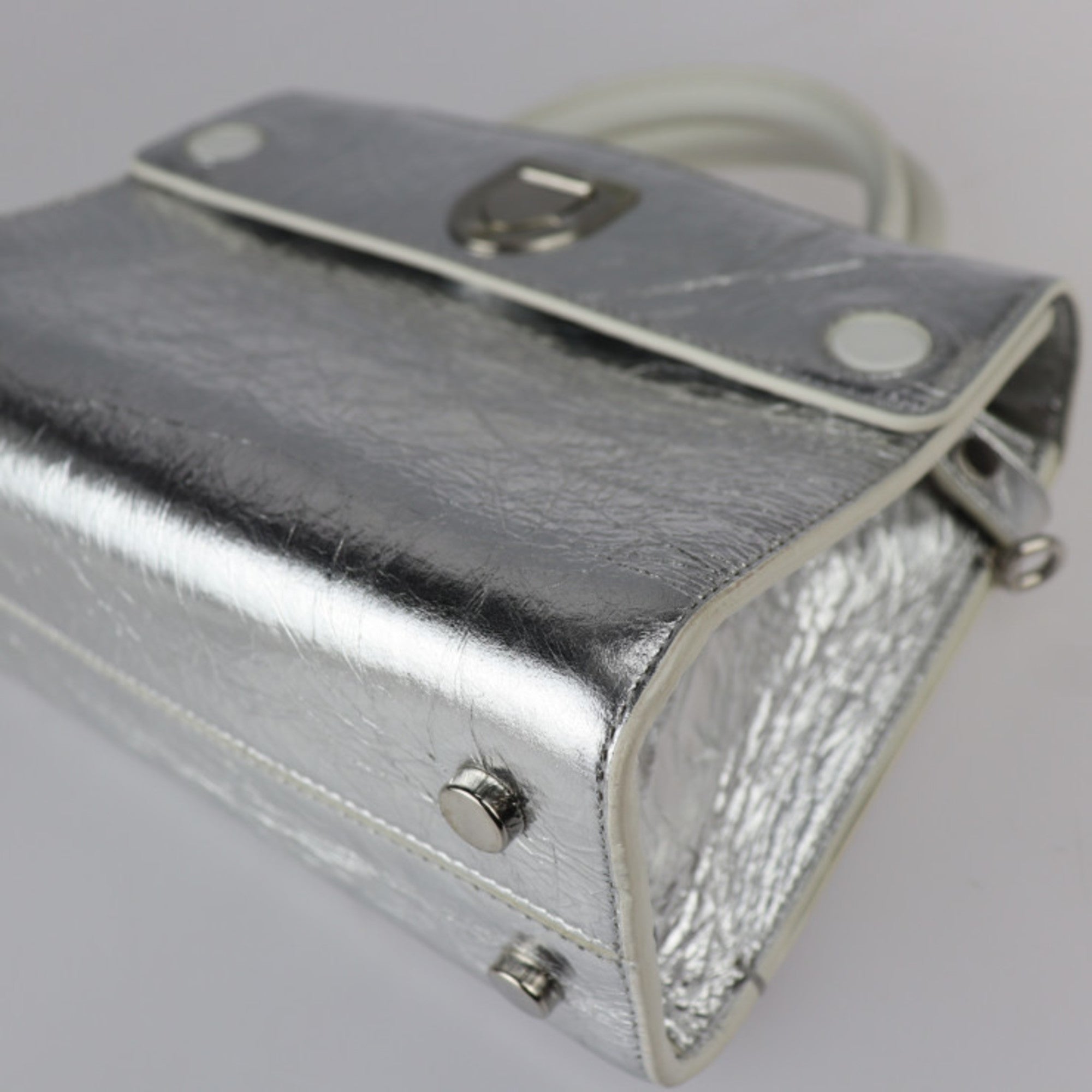 Christian Dior White Leather Handbag Shoulder Bag Tote Bag ()