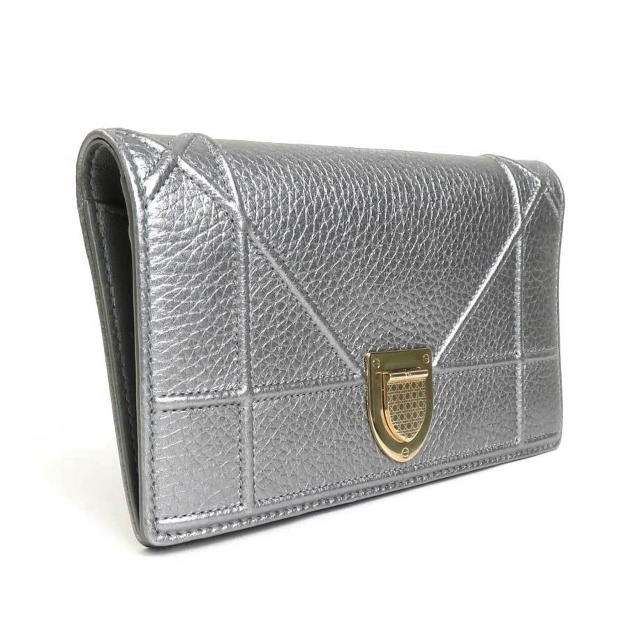 Christian Dior Silver Leather Long Wallet (Bi-Fold) ()