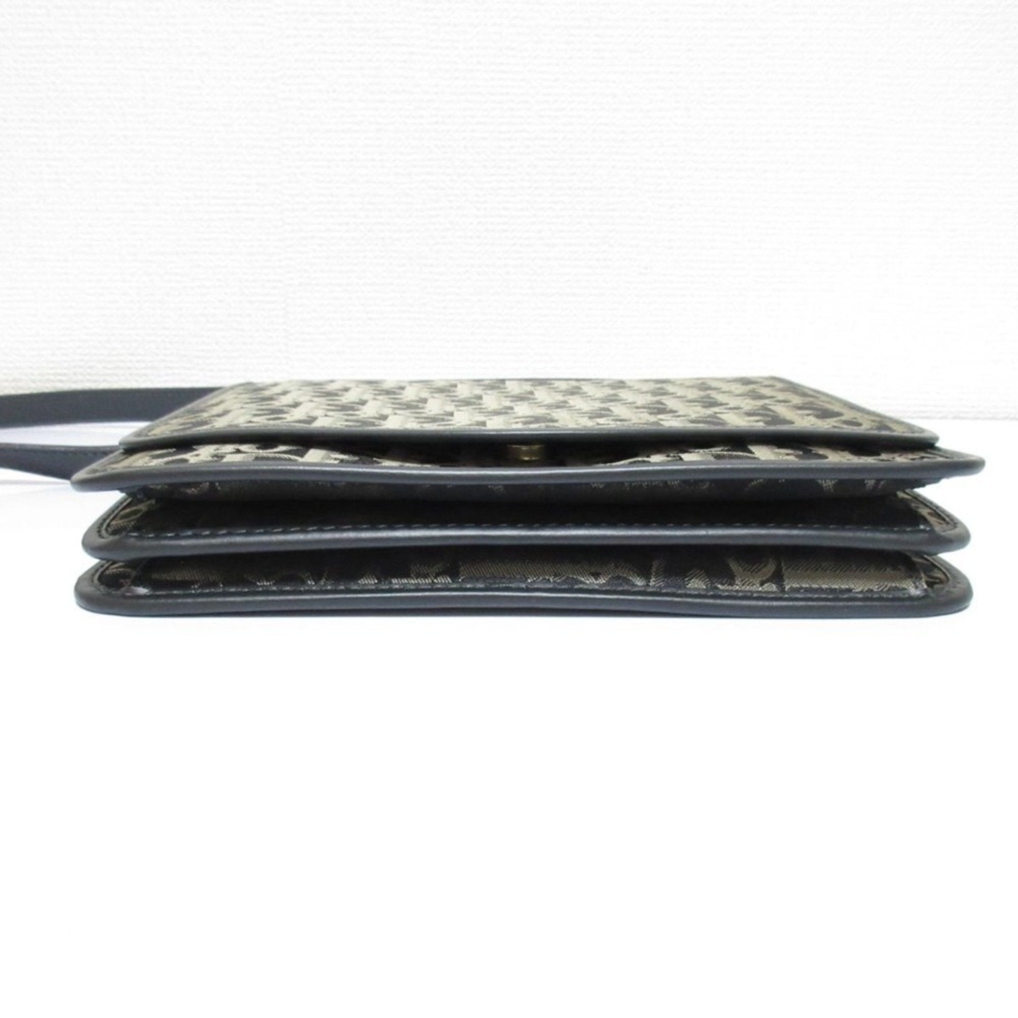 Christian Dior Navy Shoulder Bag ()