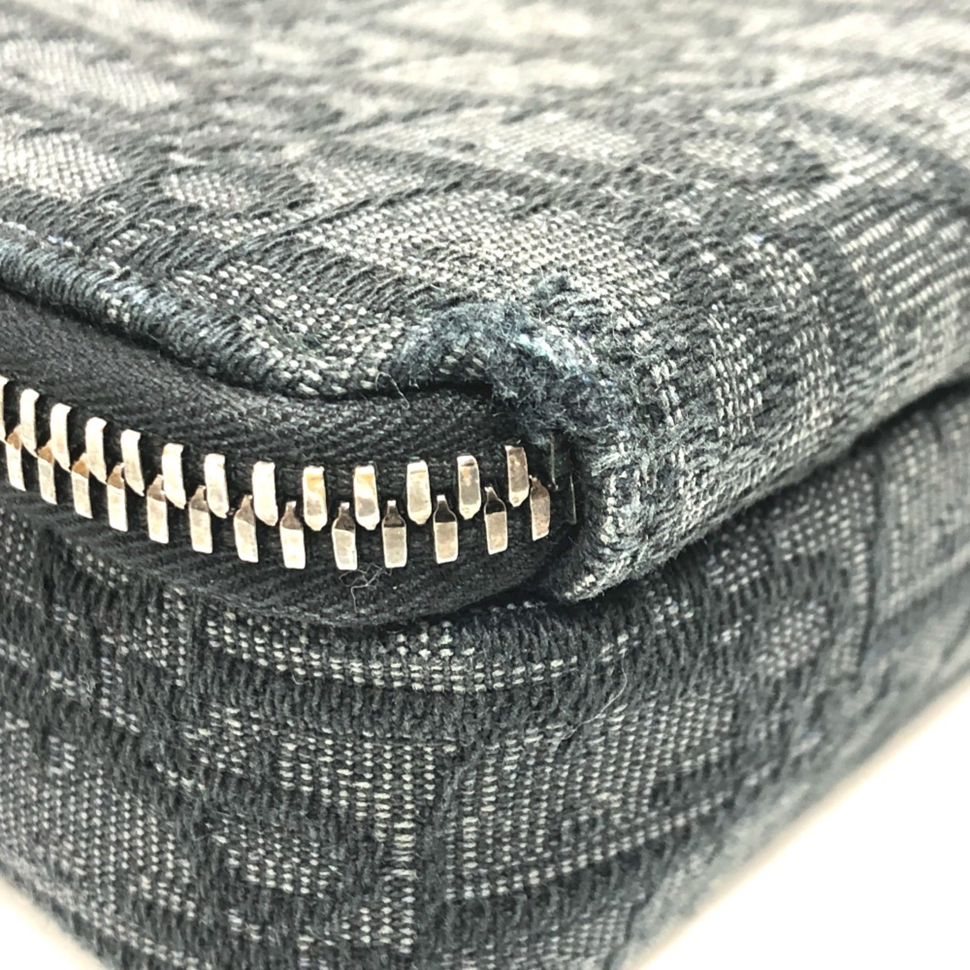Christian Dior Navy Cloth Shoulder Bag ()