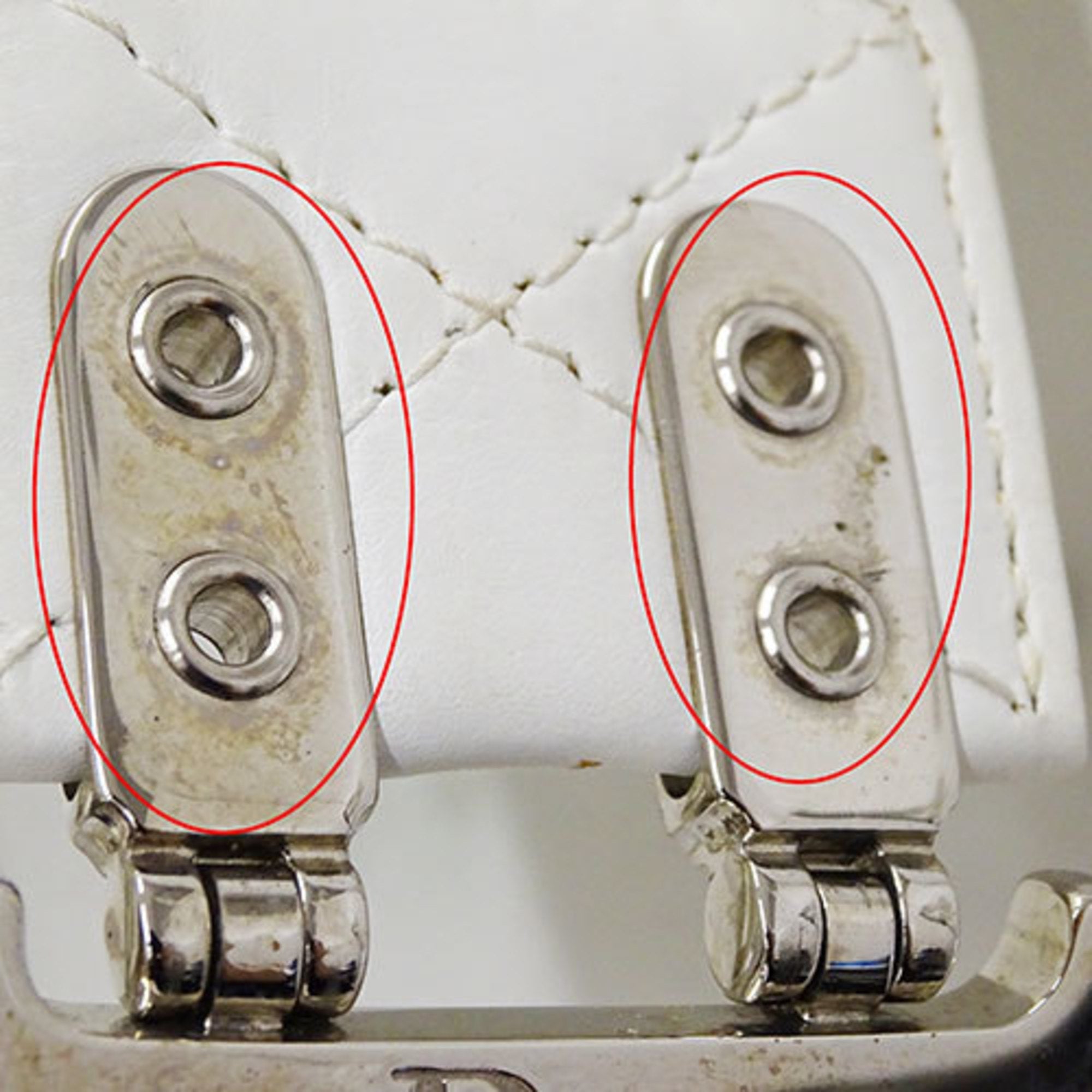Christian Dior White Leather Handbag ()
