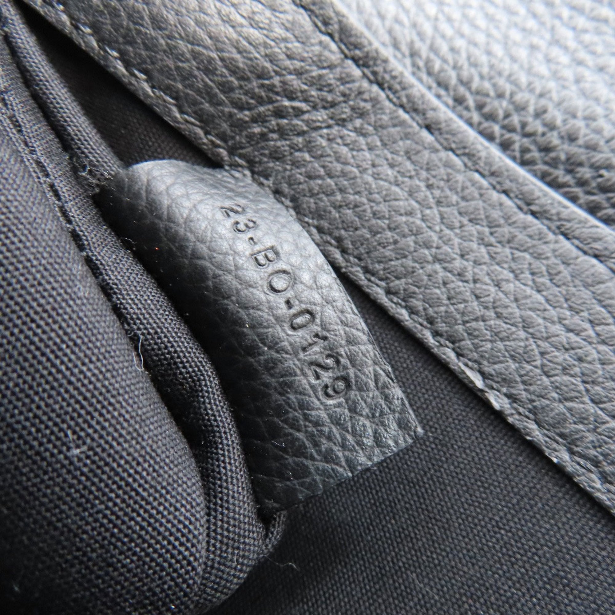 Christian Dior Black Leather Shoulder Bag ()