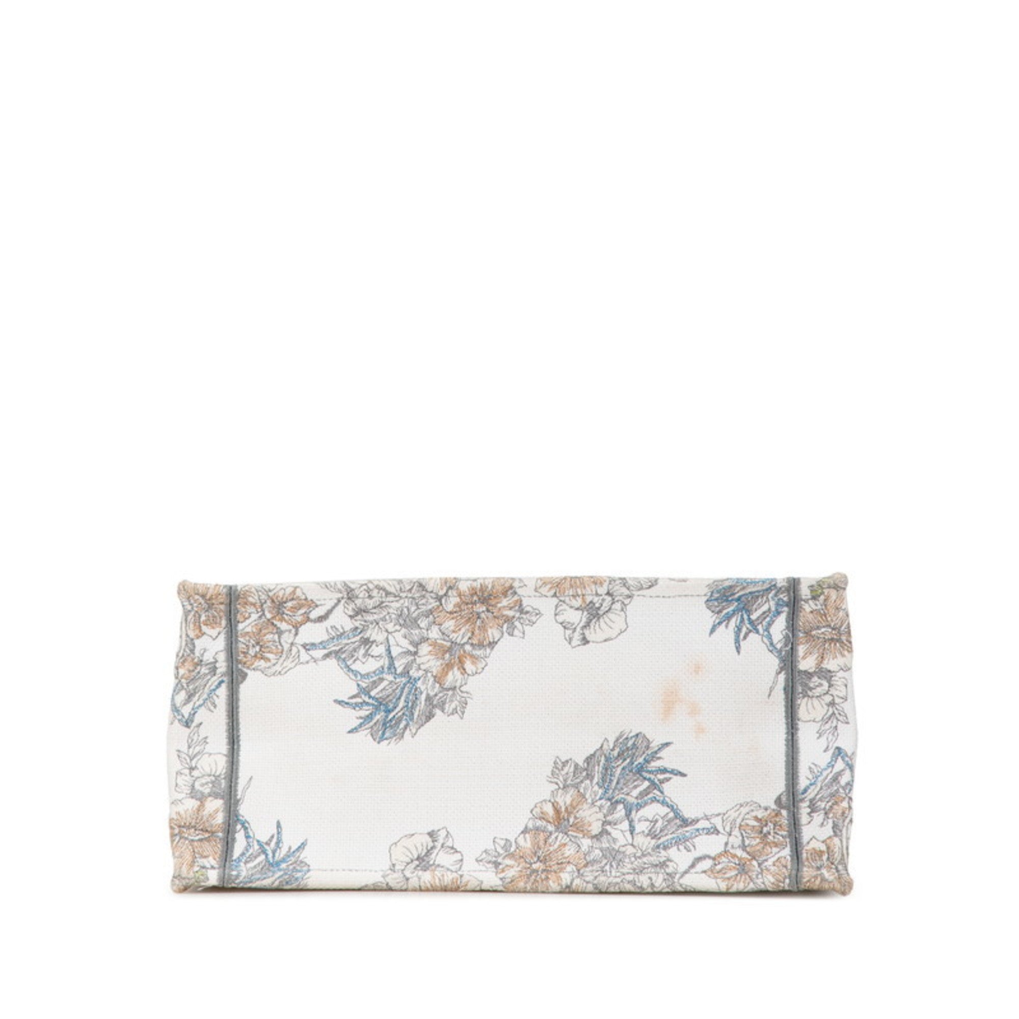 Christian Dior Multi-Color White Jacquard Tote Bag ()