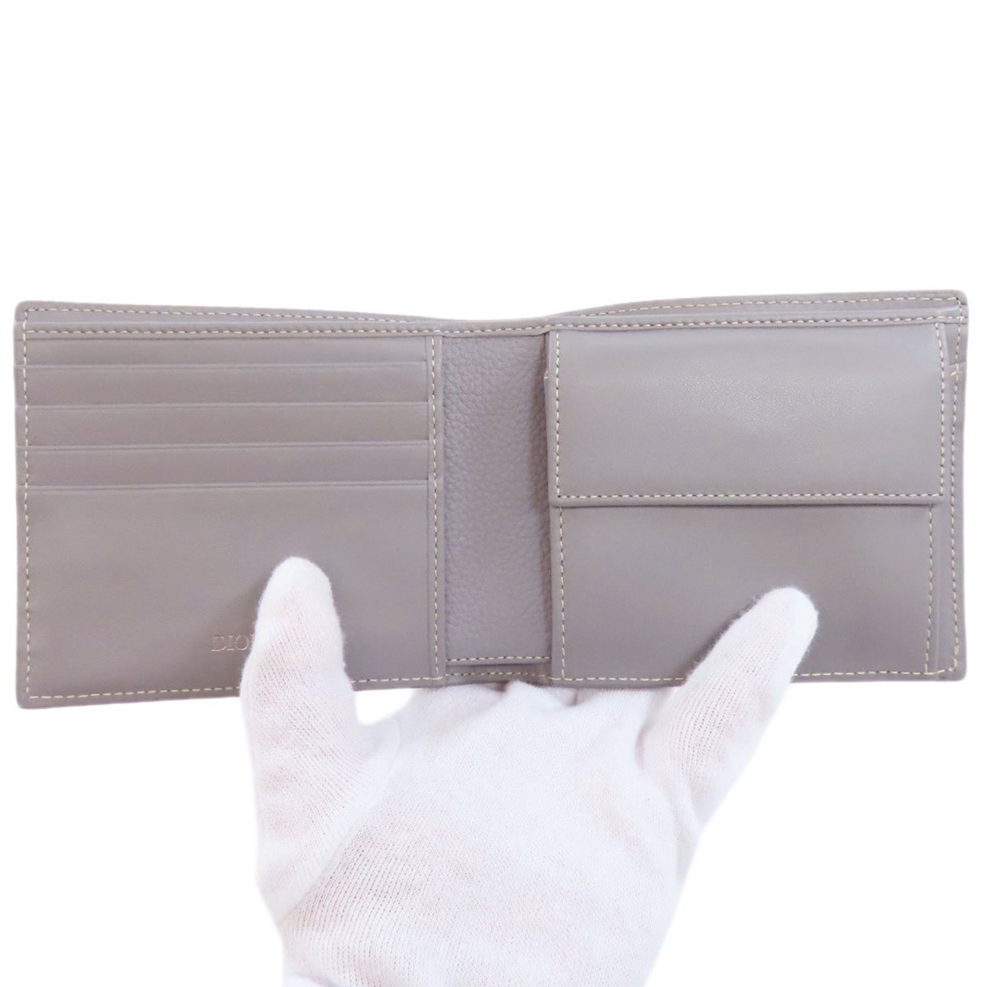 Christian Dior Gray Leather Wallet (Bi-Fold) ()