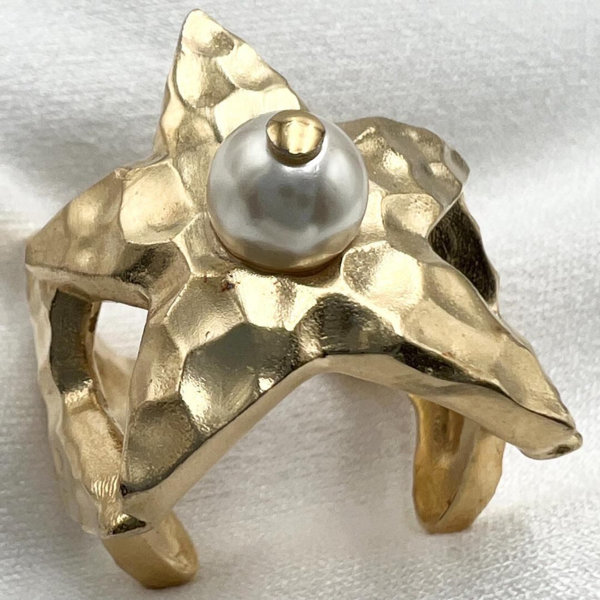 Christian Dior Gold Metal Band Ring ()