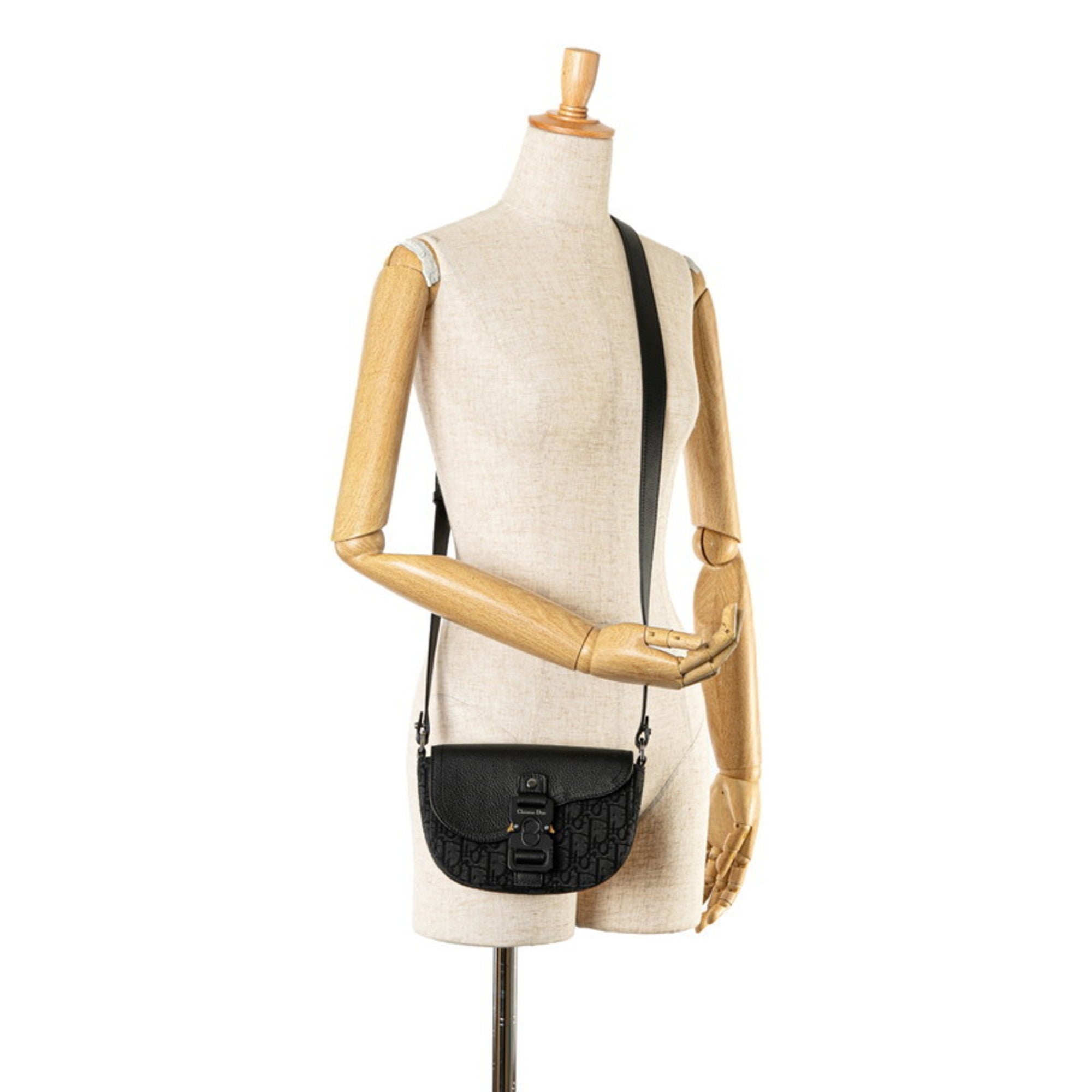 Christian Dior Black Canvas Leather Shoulder Bag ()