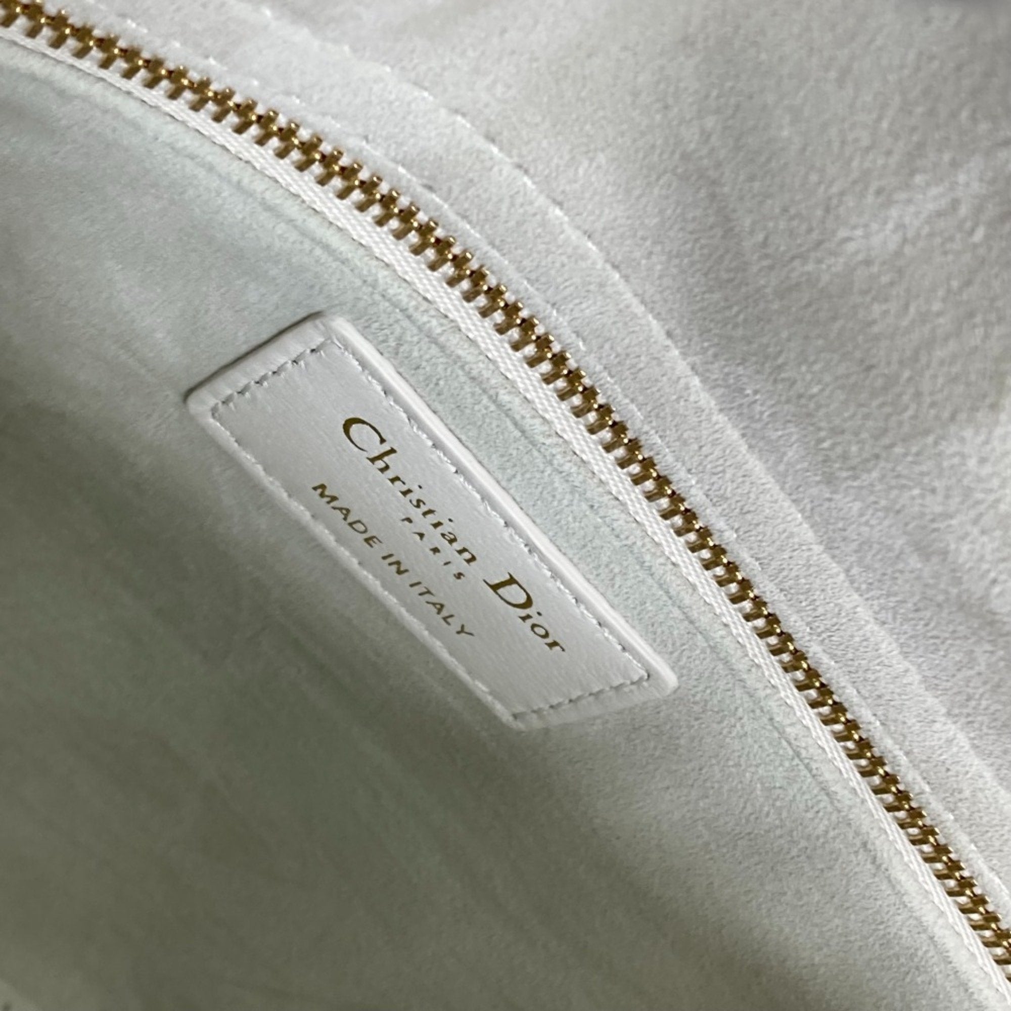 Christian Dior White Leather Handbag Shoulder Bag ()