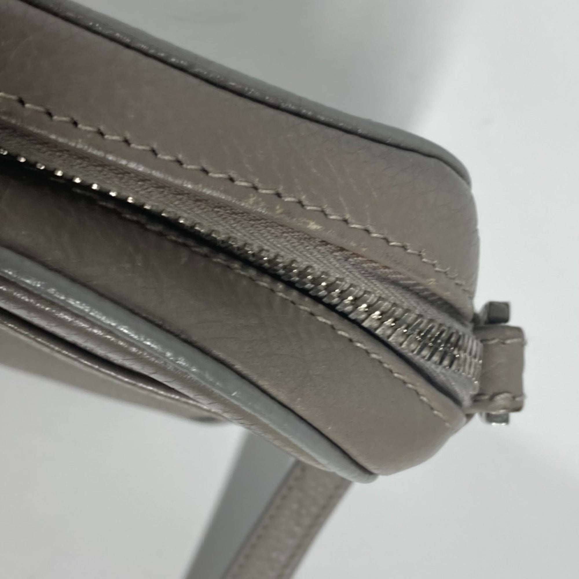 Christian Dior Gray Leather Clutch Bag ()