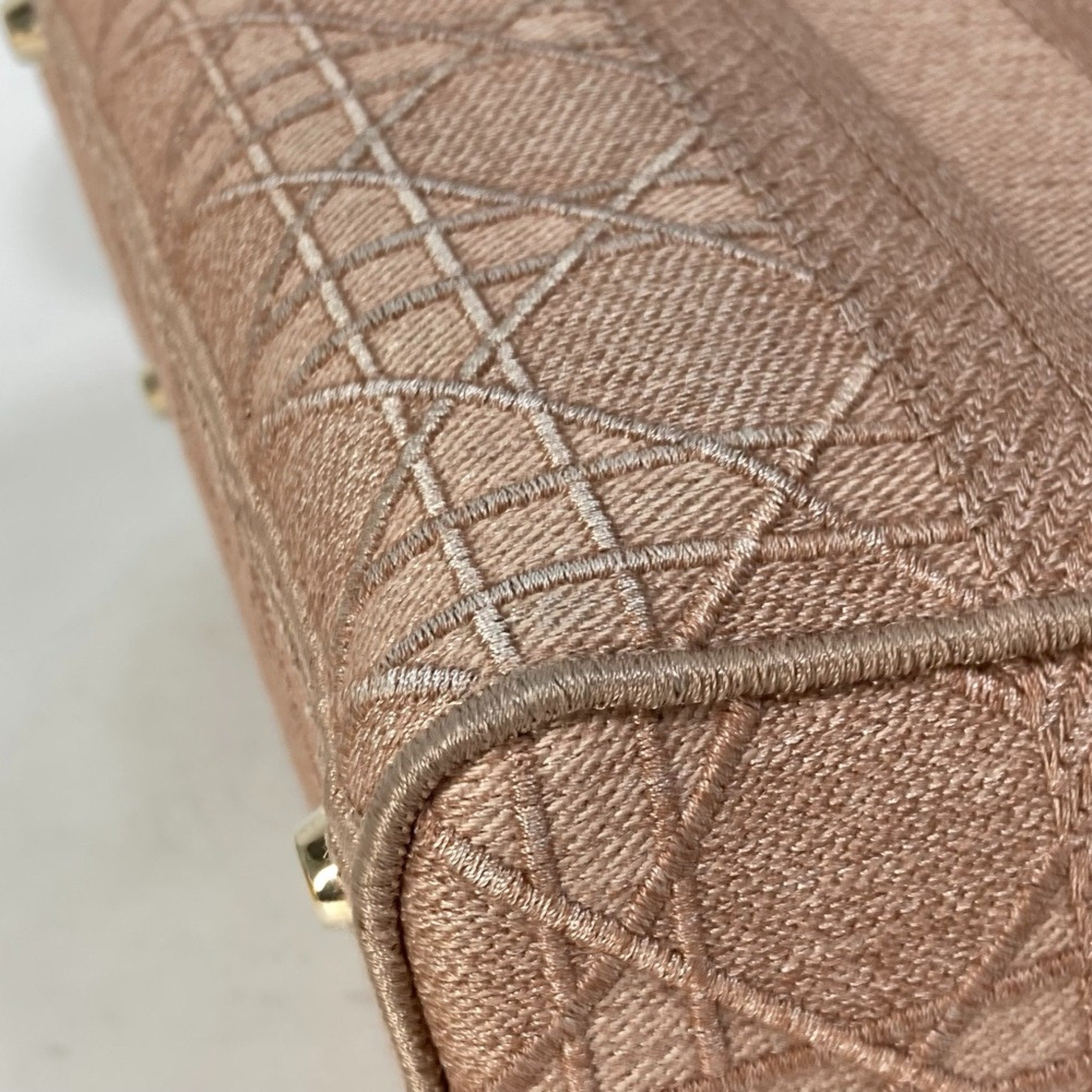 Christian Dior Pink Cloth Handbag ()