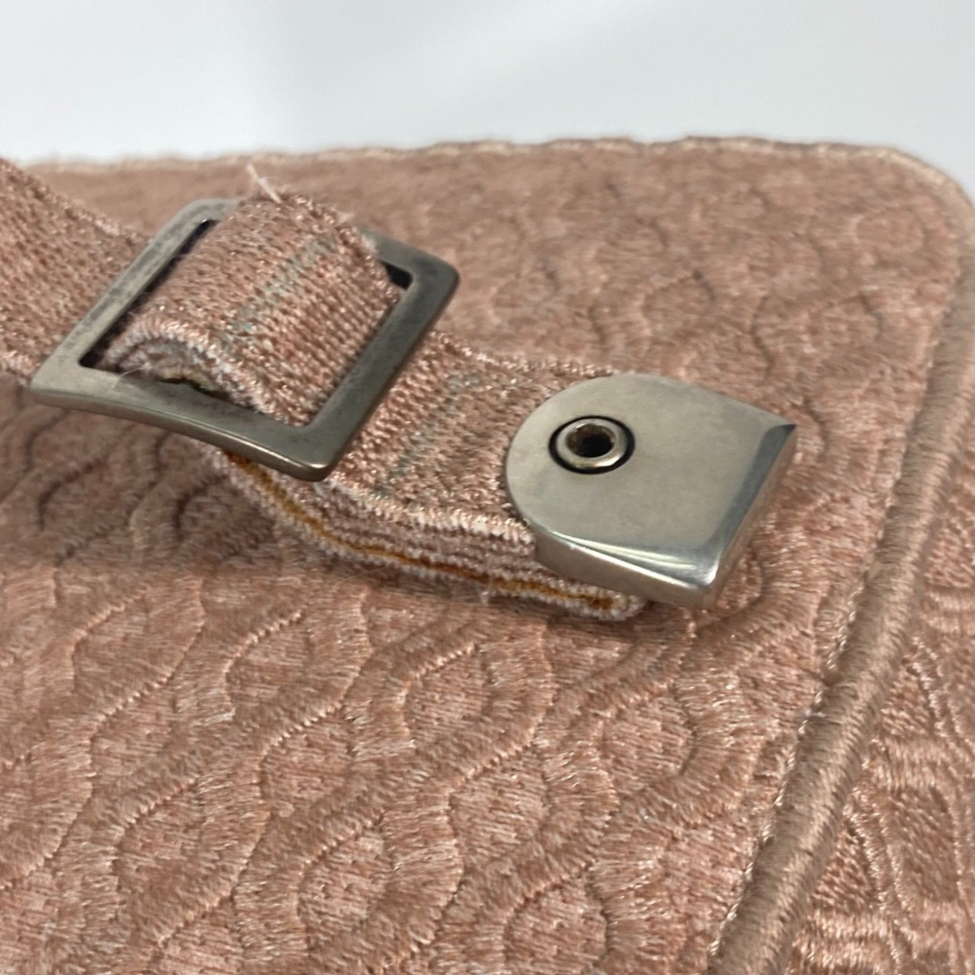 Christian Dior Pink Cloth Handbag ()