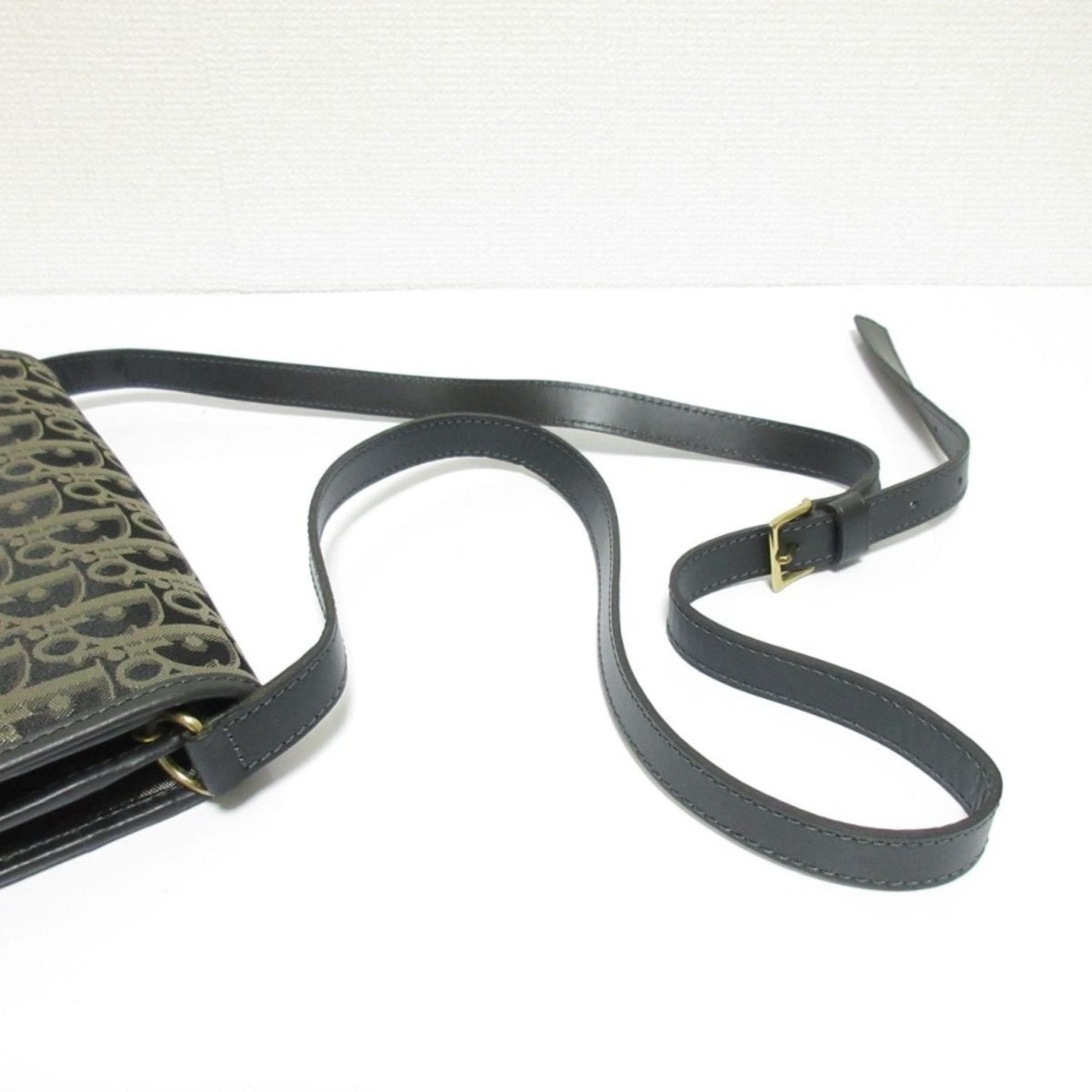 Christian Dior Navy Shoulder Bag ()