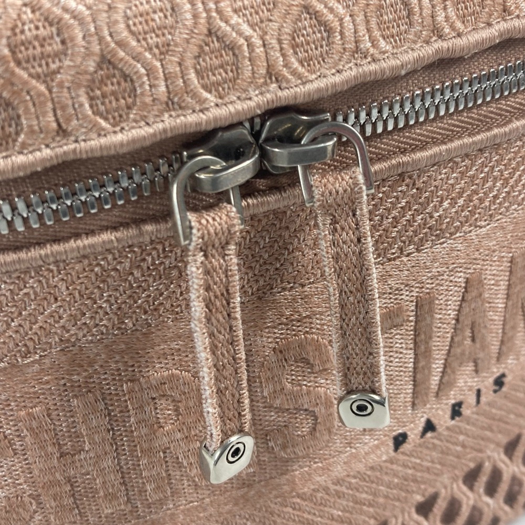 Christian Dior Pink Cloth Handbag ()