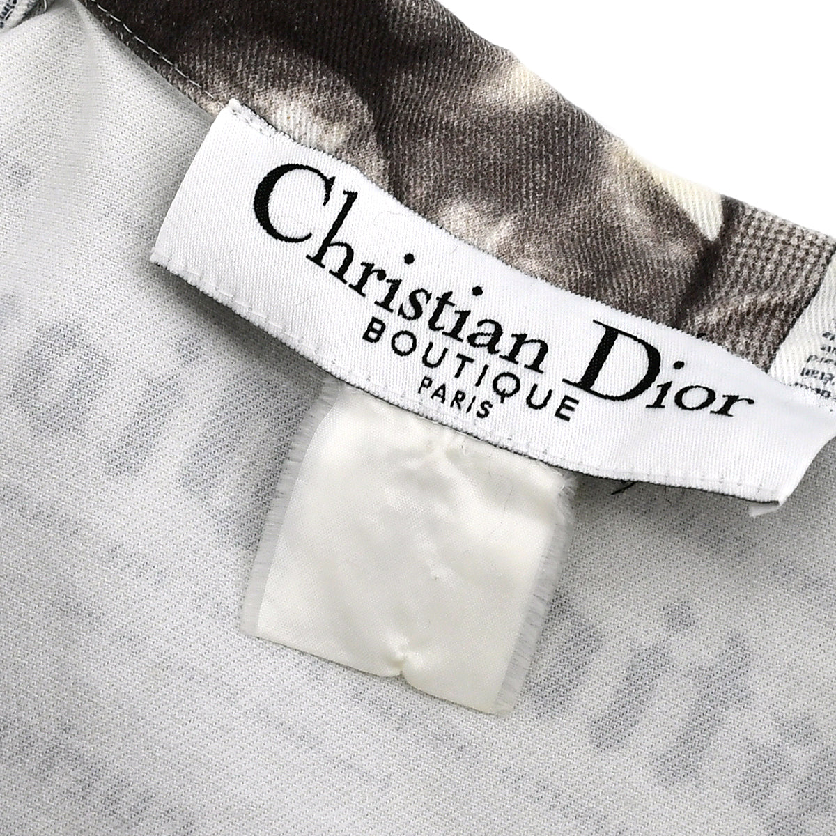 Christian Dior Fall 2000 Newspaper Jacket White