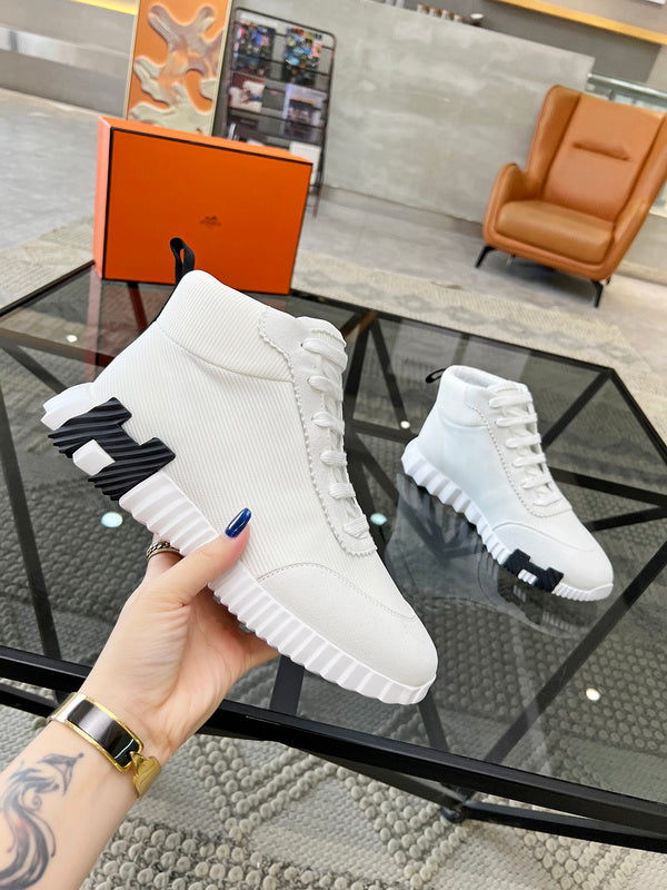 VV - HMS Shoes - 035