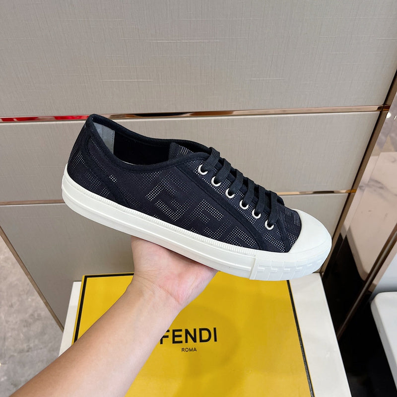 VV - MAME Shoes - 327