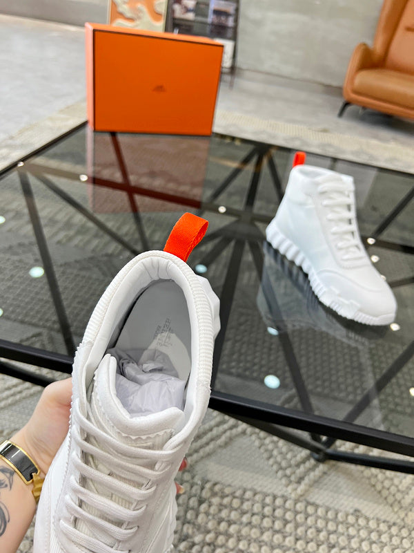 VV - HMS Shoes - 028
