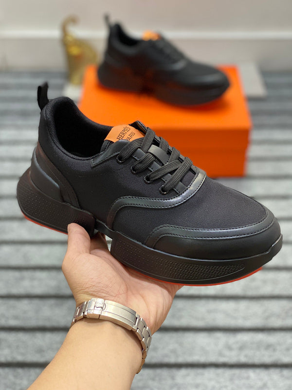 VV - HMS Shoes - 079