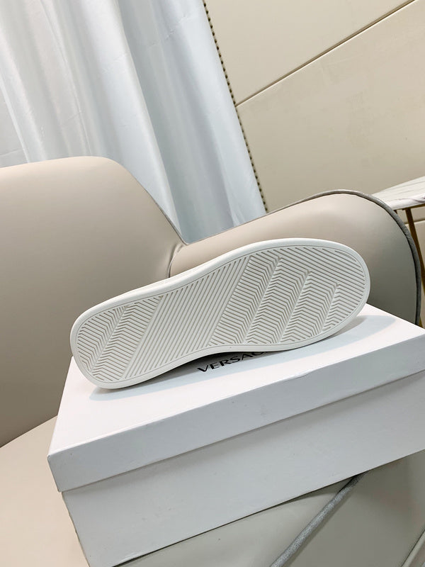 VV - VAR Shoes - 402