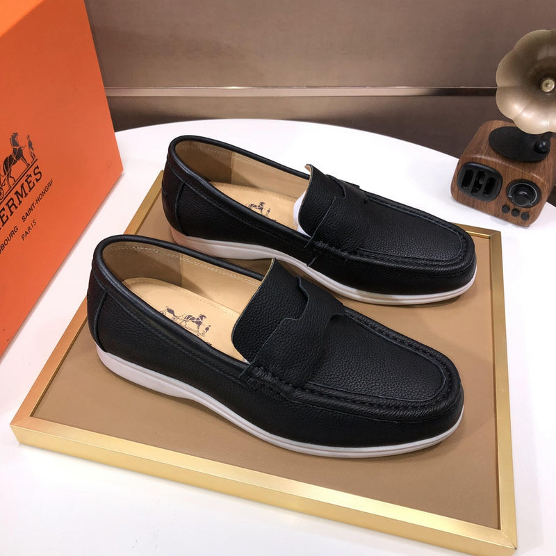 VV - HMS Shoes - 208