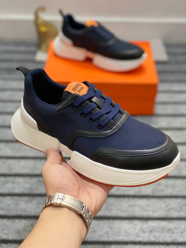 VV - HMS Shoes - 087