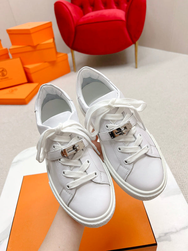 VV - HMS Shoes - 147