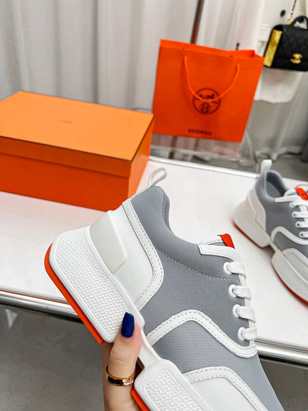 VV - HMS Shoes - 195