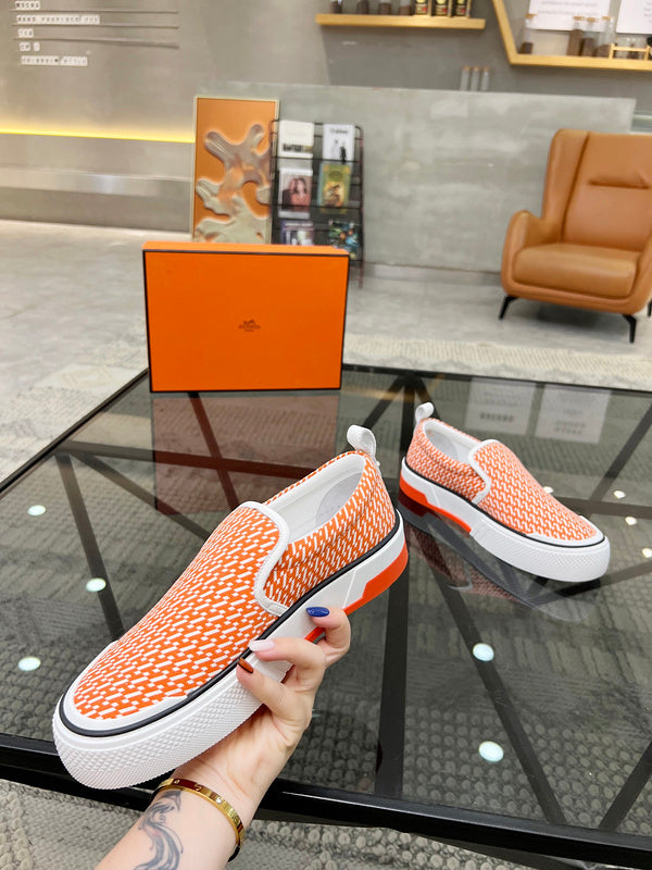 VV - HMS Shoes - 091
