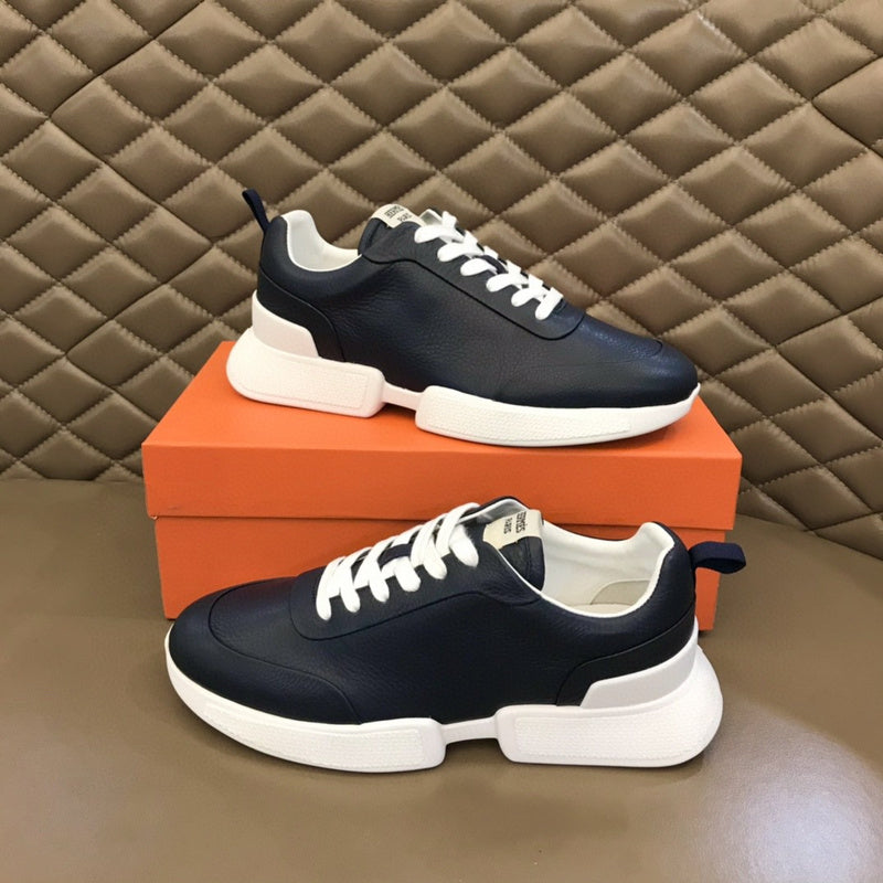 VV - HMS Shoes - 002