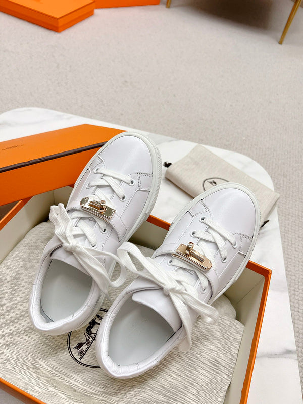 VV - HMS Shoes - 127