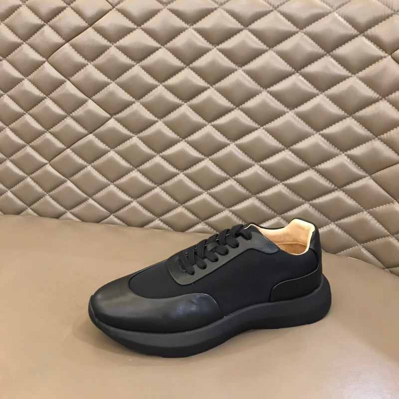 VV - HMS Shoes - 241