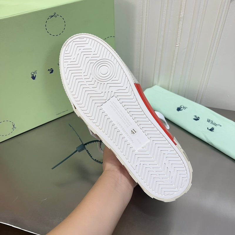 VV - YZ Shoes - 115