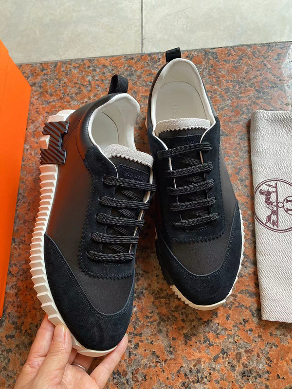 VV - HMS Shoes - 276