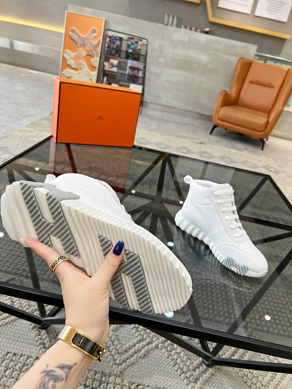 VV - HMS Shoes - 023