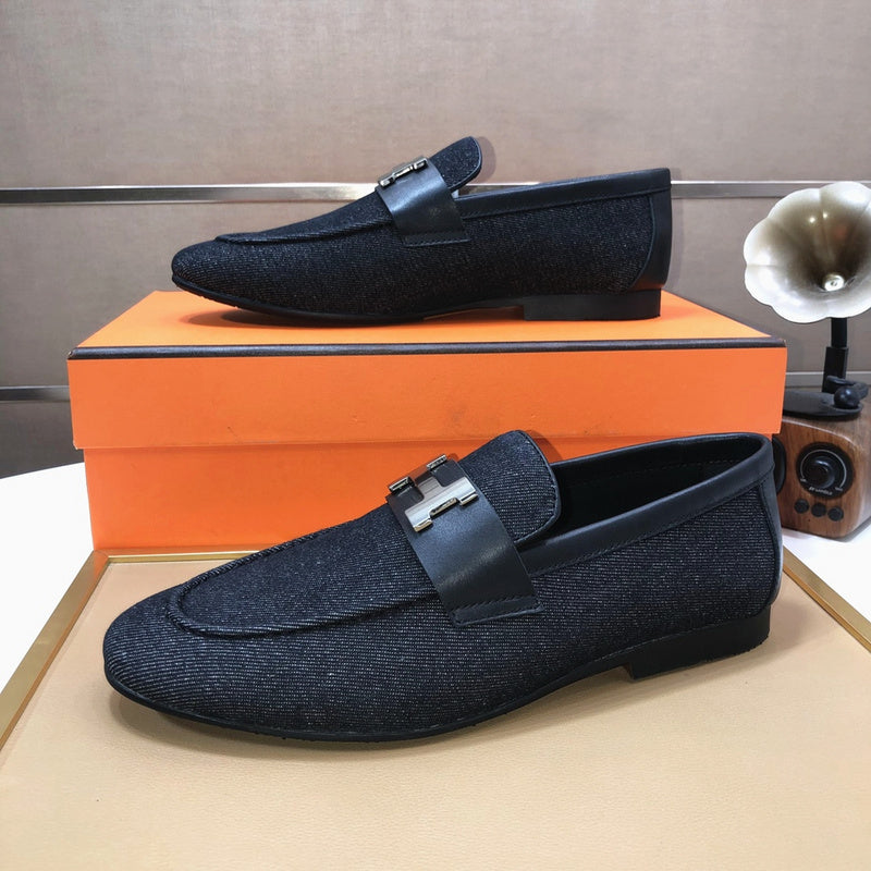VV - HMS Shoes - 051