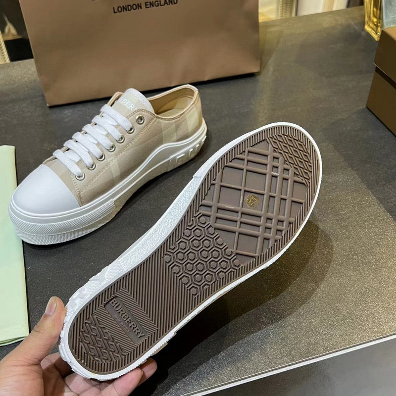 VV - BOR Shoes - 013