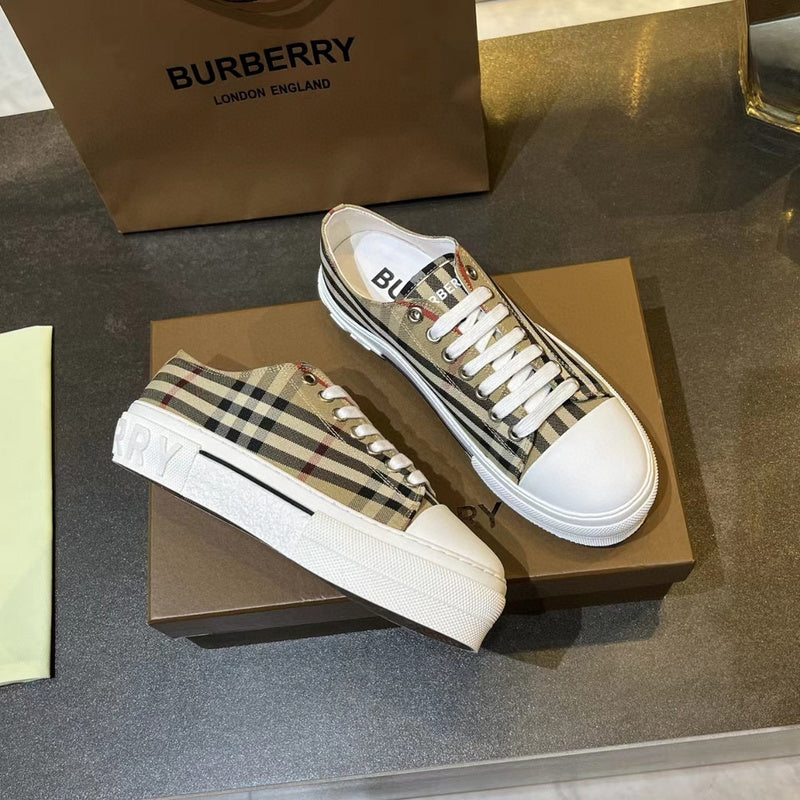 VV - BOR Shoes - 004