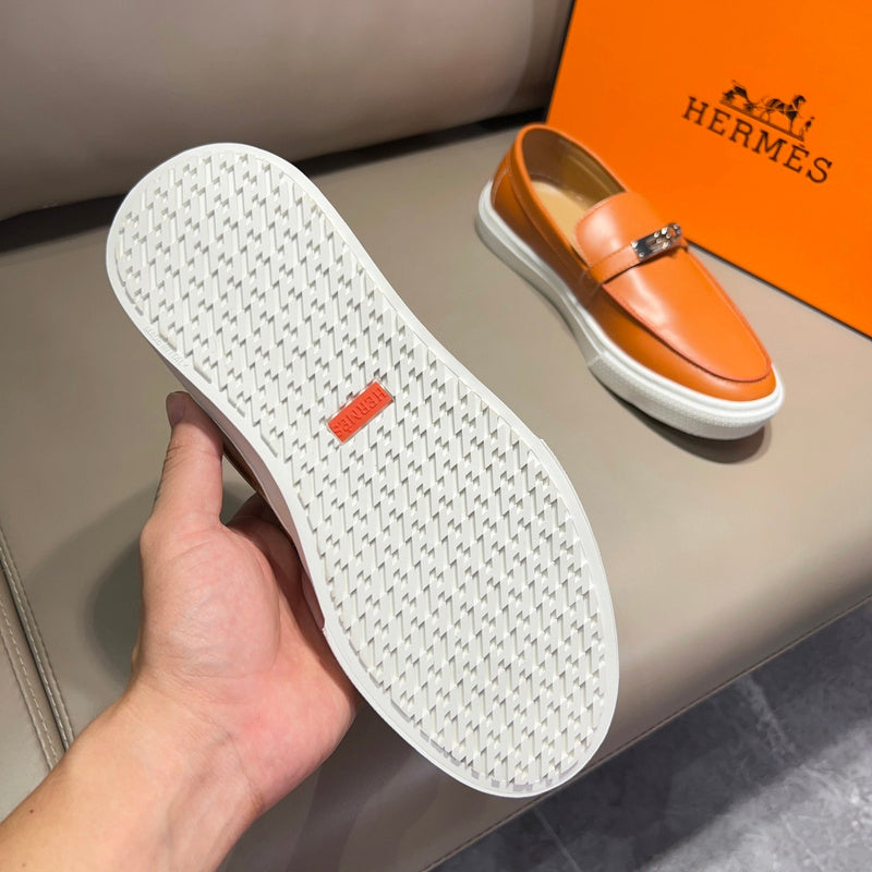 VV - HMS Shoes - 153